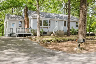 24 Sagamore Rd 1