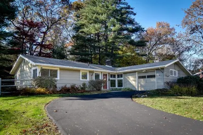 13 Ashmont Drive 1