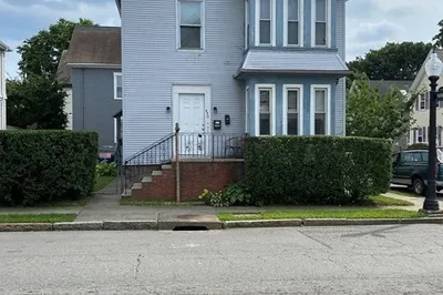 450 Union St 1