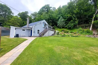 173 Millbury Ave #A 1