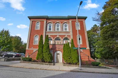 32 Providence Street #9 1