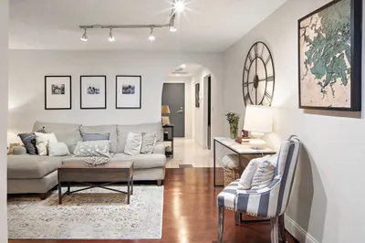 356-358 Main St #3