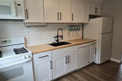 23 Bayberry Drive #4
