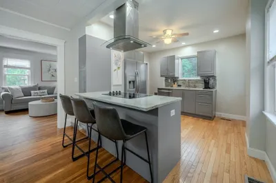 35 Lindenwood Rd 1