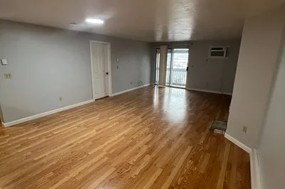 11 Gibbs St #H-125