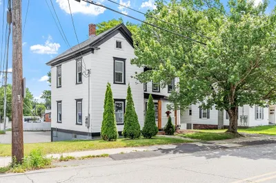 18 Walker St