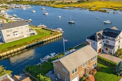 14 Harbor Way 1