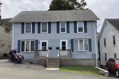 12 Moulton Ct #12