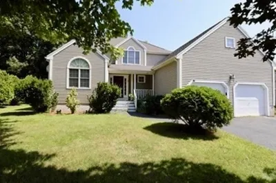 3 Bummet Brook Cir 1