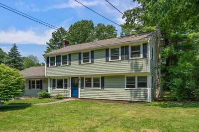94 Pond Street 1