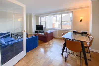 151 Tremont St #15S