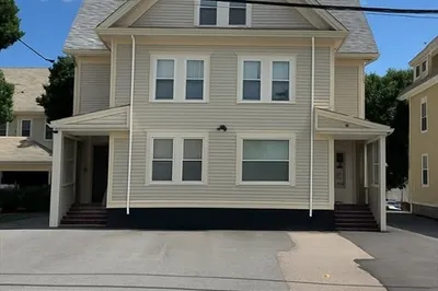 13 Broad St #3