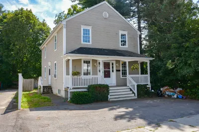 20 Connors St 1