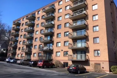 500 Salem St #406