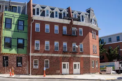 132 Emerson St #13