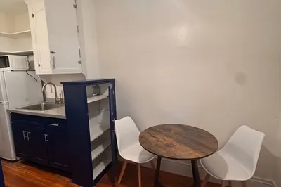 6 Washington Ave #11