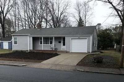 10 Veery Road
