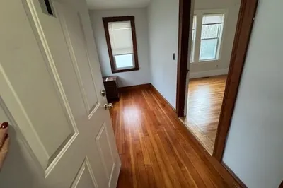 24 Cornell St #1 1