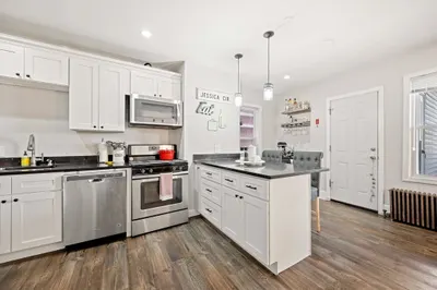 420 Saratoga St #1