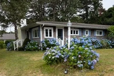 37 Glendon Way