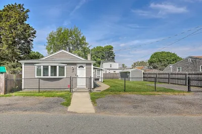 25 Veranda Ave