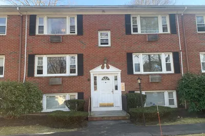 462 Nahatan St #B3 1