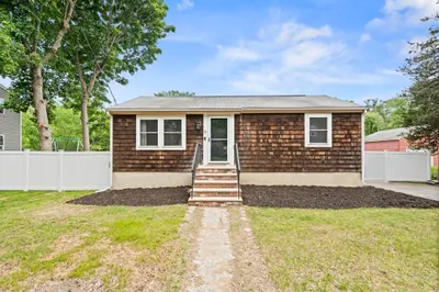 23 Leland Road 1