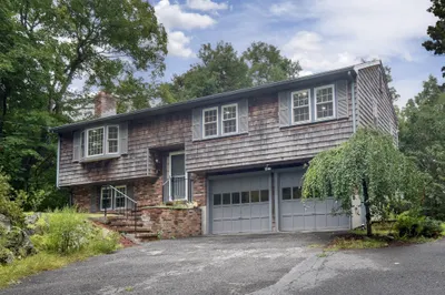 27 Woodland St 1