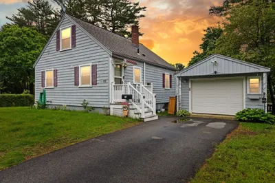 82 Brickel Rd 1