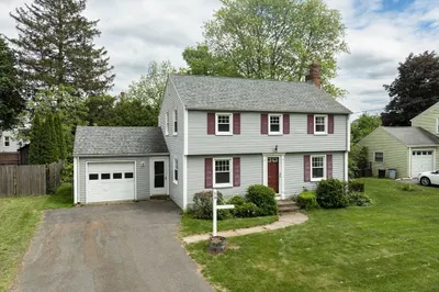 36 Thomas Drive
