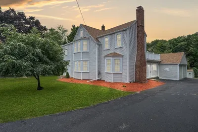 188 Mann Lot Rd 1