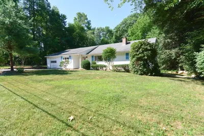 18 Hemlock Lane 1