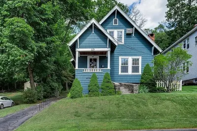 125 Malvern Rd 1