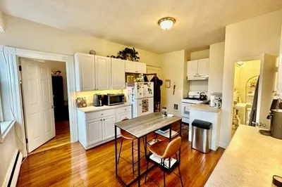 37 Tileston St #5F