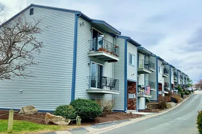 1177 Nantasket Ave #6 1
