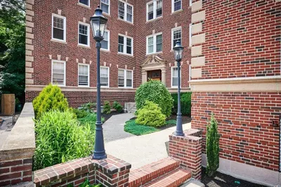 22 Concord Ave #5