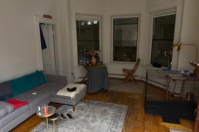291 Newbury St #3F 1
