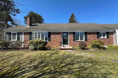 155 Witchwood Rd