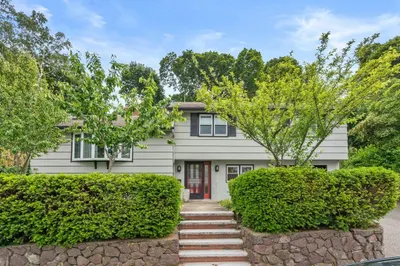 148 Faywood Ave 1