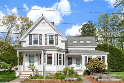 19 Evergreen St