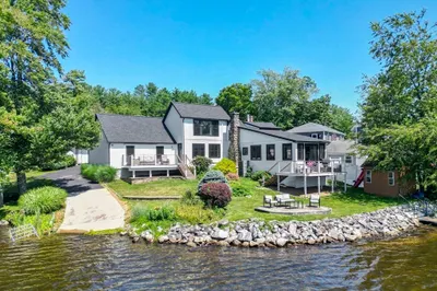 48 Lambs Grove 1