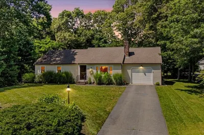 48 Valley Brook Rd 1