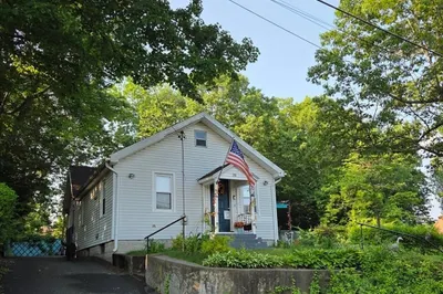 28 Hartley St