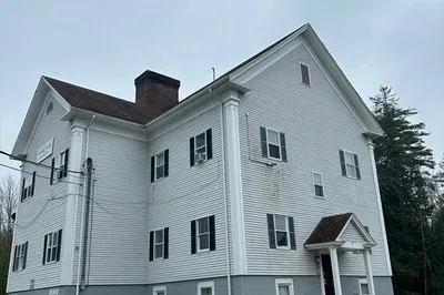 30 Whitney St #1B 1