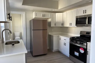 34-36 Harvard St #2b