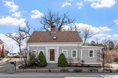 39 Eastern Ave