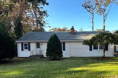 65 Melix Ave