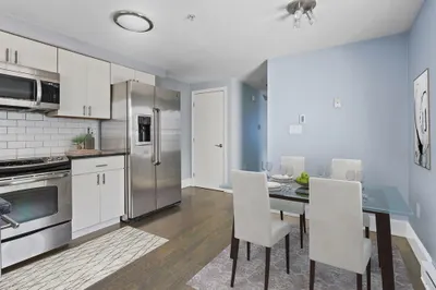 4 Mercer St #4