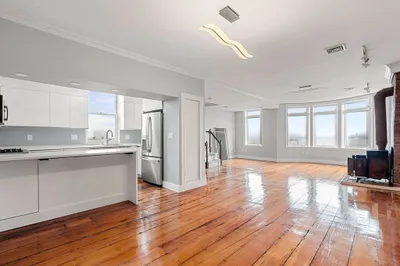 6 Brigham Street 1