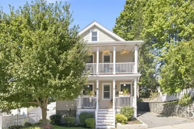 105 Child St #2 1